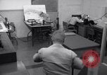 Standbild film Dosen Omaha Nebraska Offutt Air Force Base USA, 1962, aus Sekunde 56 historischem Filmmaterial Videoclip 65675032496