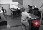 Standbild film Dosen Omaha Nebraska Offutt Air Force Base USA, 1962, aus Sekunde 58 historischem Filmmaterial Videoclip 65675032496