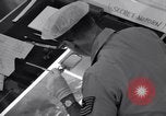 Standbild Foto Intelligence Officers Omaha Nebraska Offutt Air Force Base USA, 1962, aus Sekunde 19 historischem Filmmaterial Videoclip 65675032498