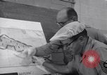 Standbild Foto Intelligence Officers Omaha Nebraska Offutt Air Force Base USA, 1962, aus Sekunde 13 historischem Filmmaterial Videoclip 65675032499