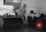 Standbild Foto Intelligence Officers Omaha Nebraska Offutt Air Force Base USA, 1962, aus Sekunde 55 historischem Filmmaterial Videoclip 65675032499