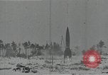 Standbild A-4 Rakete Peenemunde Rocket Center Ostvorpommern Deutschland, 1942, aus Sekunde 5 historischem Filmmaterial Videoclip 65675032500