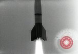 Standbild A-4 Rakete Peenemunde Rocket Center Ostvorpommern Deutschland, 1942, aus Sekunde 16 historischem Filmmaterial Videoclip 65675032509