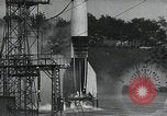 Standbild A-4 Rakete auf Launch Pad Ostvorpommern Deutschland, 1942, aus Sekunde 12 historischem Filmmaterial Videoclip 65675032512