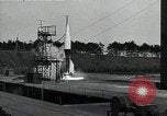 Standbild A4-Rakete (V-2 Rakete) Peenemunde Deutschland, 1942, aus Sekunde 3 historischem Filmmaterial Videoclip 65675032513