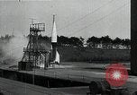 Standbild A4-Rakete (V-2 Rakete) Peenemunde Deutschland, 1942, aus Sekunde 6 historischem Filmmaterial Videoclip 65675032513