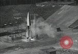 Standbild A-4 Rakete Ostvorpommern Deutschland, 1942, aus Sekunde 7 historischem Filmmaterial Videoclip 65675032514