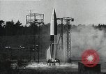 Standbild A-4 Rakete Ostvorpommern Deutschland, 1942, aus Sekunde 13 historischem Filmmaterial Videoclip 65675032515
