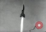 Standbild A-4 Rakete Ostvorpommern Deutschland, 1942, aus Sekunde 18 historischem Filmmaterial Videoclip 65675032515