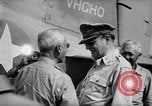 Standbild General Douglas Mac Arthur Besuche befreit Insel Mindoro Mindoro (Philippinen), 1945, aus Sekunde 7 historischem Filmmaterial Videoclip 65675032529
