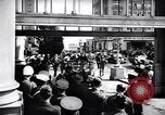 Standbild Harry S Truman auf UN-Charta Abstimmung San Francisco California USA, 1945, aus Sekunde 56 historischem Filmmaterial Videoclip 65675032530