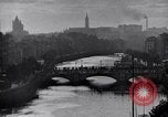 Standbild Leute und Lebensstil von Dublin Irland Irland, 1946, aus Sekunde 5 historischem Filmmaterial Videoclip 65675032533