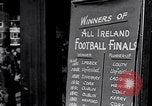Standbild Leute und Lebensstil von Dublin Irland Irland, 1946, aus Sekunde 48 historischem Filmmaterial Videoclip 65675032533
