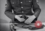 Immagine di Ricevitore-trasmettitore United States USA, 1943, secondo 9 filmato di repertorio 65675032557