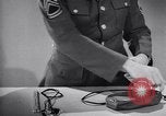 Immagine di Ricevitore-trasmettitore United States USA, 1943, secondo 10 filmato di repertorio 65675032557