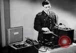 Immagine di Sistema di comunicazione United States USA, 1943, secondo 21 filmato di repertorio 65675032558
