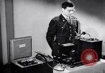 Immagine di Sistema di comunicazione United States USA, 1943, secondo 27 filmato di repertorio 65675032558