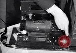 Immagine di Sistema di comunicazione United States USA, 1943, secondo 44 filmato di repertorio 65675032558