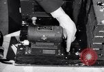 Immagine di Sistema di comunicazione United States USA, 1943, secondo 47 filmato di repertorio 65675032558