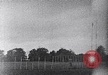 Standbild ein Mann lofted in der Luft von einem Flugzeug Thomasville Georgia United States USA, 1935, aus Sekunde 29 historischem Filmmaterial Videoclip 65675032574