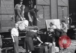 Standbild vertriebene Russen Grimma Deutschland, 1945, aus Sekunde 6 historischem Filmmaterial Videoclip 65675032575