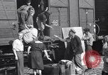 Standbild vertriebene Russen Grimma Deutschland, 1945, aus Sekunde 7 historischem Filmmaterial Videoclip 65675032575
