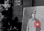 Standbild vertriebene Russen Grimma Deutschland, 1945, aus Sekunde 20 historischem Filmmaterial Videoclip 65675032575