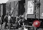 Standbild vertriebene Russen Grimma Deutschland, 1945, aus Sekunde 35 historischem Filmmaterial Videoclip 65675032575