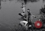 Standbild vertriebene Russen Grimma Deutschland, 1945, aus Sekunde 25 historischem Filmmaterial Videoclip 65675032576