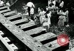 Standbild Evangelium Prediger und Bergarbeiter Kentucky United States USA, 1962, aus Sekunde 47 historischem Filmmaterial Videoclip 65675032597