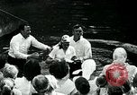 Standbild Evangelium Prediger und Bergarbeiter Kentucky United States USA, 1962, aus Sekunde 53 historischem Filmmaterial Videoclip 65675032597