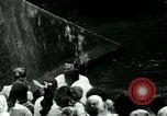 Standbild Evangelium Prediger und Bergarbeiter Kentucky United States USA, 1962, aus Sekunde 61 historischem Filmmaterial Videoclip 65675032597