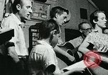 Image Renouveau de l'église fondamentaliste de montagnes des Appalaches Delphia Kentucky USA, 1962, de la seconde 26 séquences d'archives historiques vidéo 65675032602