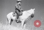 Standbild Die Staubschale United States USA, 1936, aus Sekunde 57 historischem Filmmaterial Videoclip 65675032604