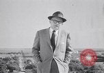 Standbild amerikanische Landwirte Dalhart Texas USA, 1960, aus Sekunde 8 historischem Filmmaterial Videoclip 65675032610