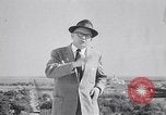 Standbild amerikanische Landwirte Dalhart Texas USA, 1960, aus Sekunde 11 historischem Filmmaterial Videoclip 65675032610