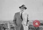 Standbild amerikanische Landwirte Dalhart Texas USA, 1960, aus Sekunde 15 historischem Filmmaterial Videoclip 65675032610