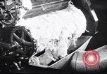 Standbild textile Mill United States USA, 1949, aus Sekunde 15 historischem Filmmaterial Videoclip 65675032620