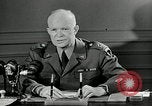 Standbild Dwight D Eisenhower Paris Frankreich, 1951, aus Sekunde 32 historischem Filmmaterial Videoclip 65675032630
