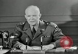 Standbild Dwight D Eisenhower Paris Frankreich, 1951, aus Sekunde 52 historischem Filmmaterial Videoclip 65675032630