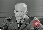 Standbild Dwight D Eisenhower Paris Frankreich, 1951, aus Sekunde 55 historischem Filmmaterial Videoclip 65675032630