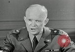 Standbild Dwight D Eisenhower Paris Frankreich, 1951, aus Sekunde 56 historischem Filmmaterial Videoclip 65675032630