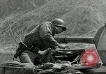 Standbild amerikanische M24 Chaffee Tanks Korea, 1951, aus Sekunde 15 historischem Filmmaterial Videoclip 65675032632