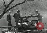 Standbild amerikanische M24 Chaffee Tanks Korea, 1951, aus Sekunde 25 historischem Filmmaterial Videoclip 65675032632