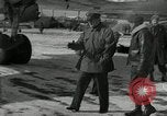 Standbild General MacArthur Pjöngjang Nordkorea, 1950, aus Sekunde 10 historischem Filmmaterial Videoclip 65675032633