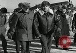 Standbild General MacArthur Pjöngjang Nordkorea, 1950, aus Sekunde 58 historischem Filmmaterial Videoclip 65675032634