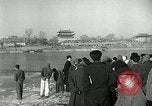 Standbild koreanischen Fluechtlinge Pjöngjang Nordkorea, 1950, aus Sekunde 23 historischem Filmmaterial Videoclip 65675032637