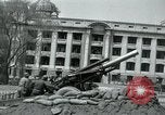 Standbild 155mm Howitzer Seoul South Korea, 1951, aus Sekunde 33 historischem Filmmaterial Videoclip 65675032640
