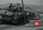 Standbild Sherman Tank Korea, 1951, aus Sekunde 18 historischem Filmmaterial Videoclip 65675032642