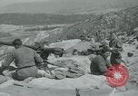 Standbild Sherman Tank Korea, 1951, aus Sekunde 40 historischem Filmmaterial Videoclip 65675032642